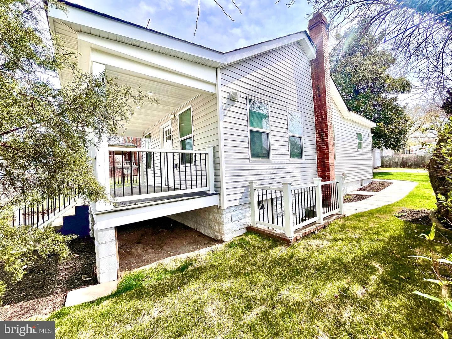 4341 Southern Avenue photo 2
