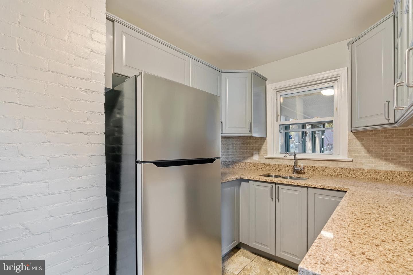5807 Seminole Street photo 10