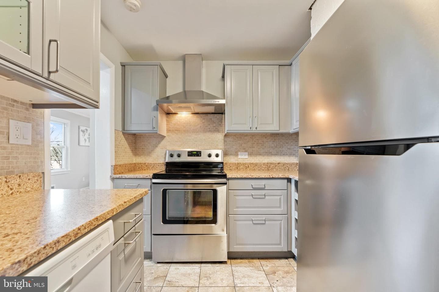 5807 Seminole Street photo 8