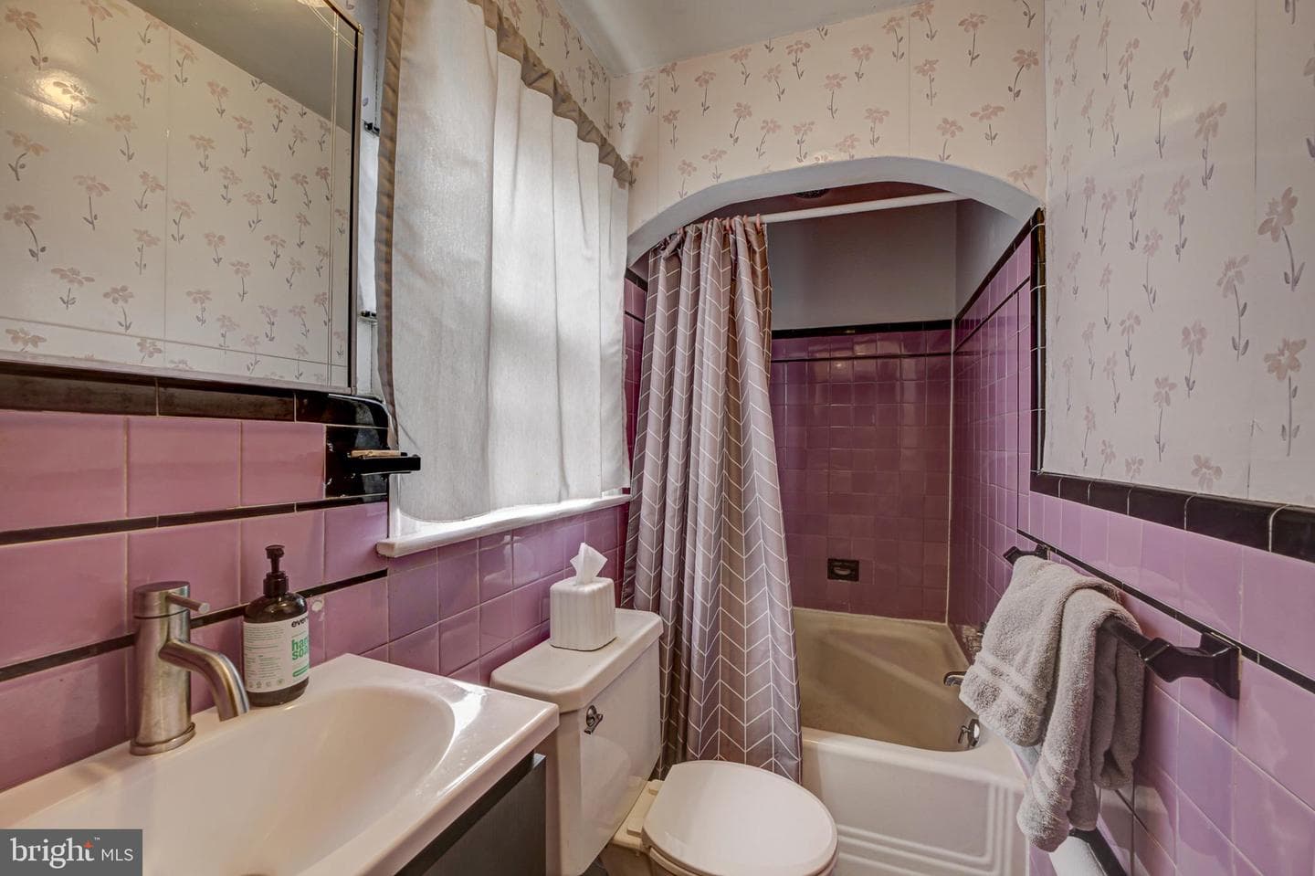 4417 Van Buren Street photo 16