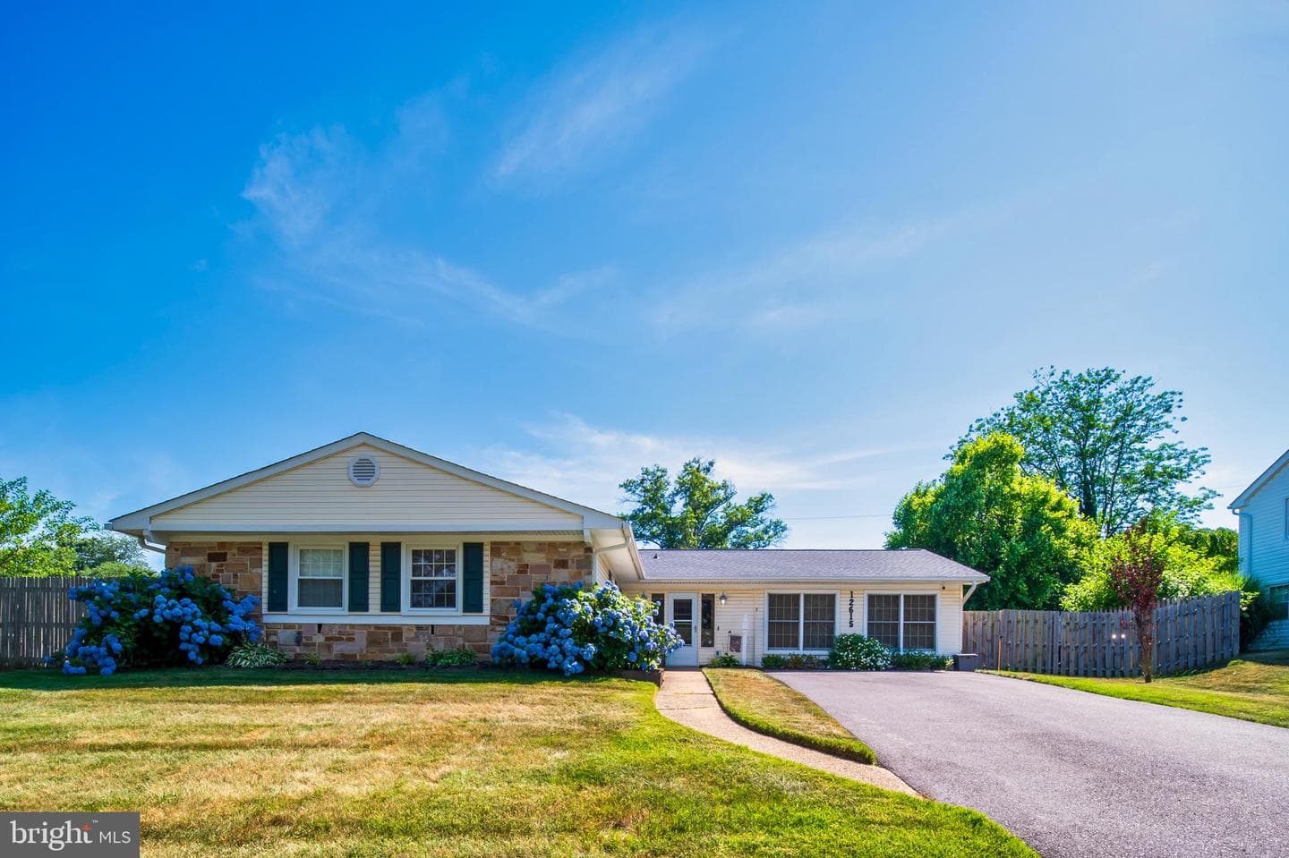 12615 Kilbourne Lane photo 2