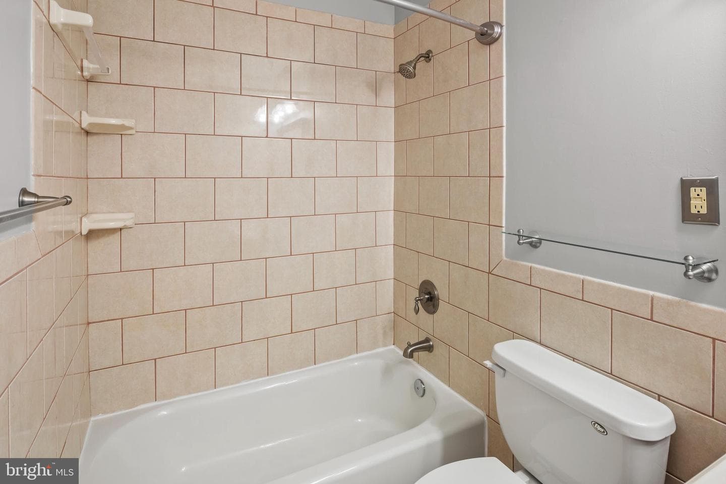 12615 Kilbourne Lane photo 32