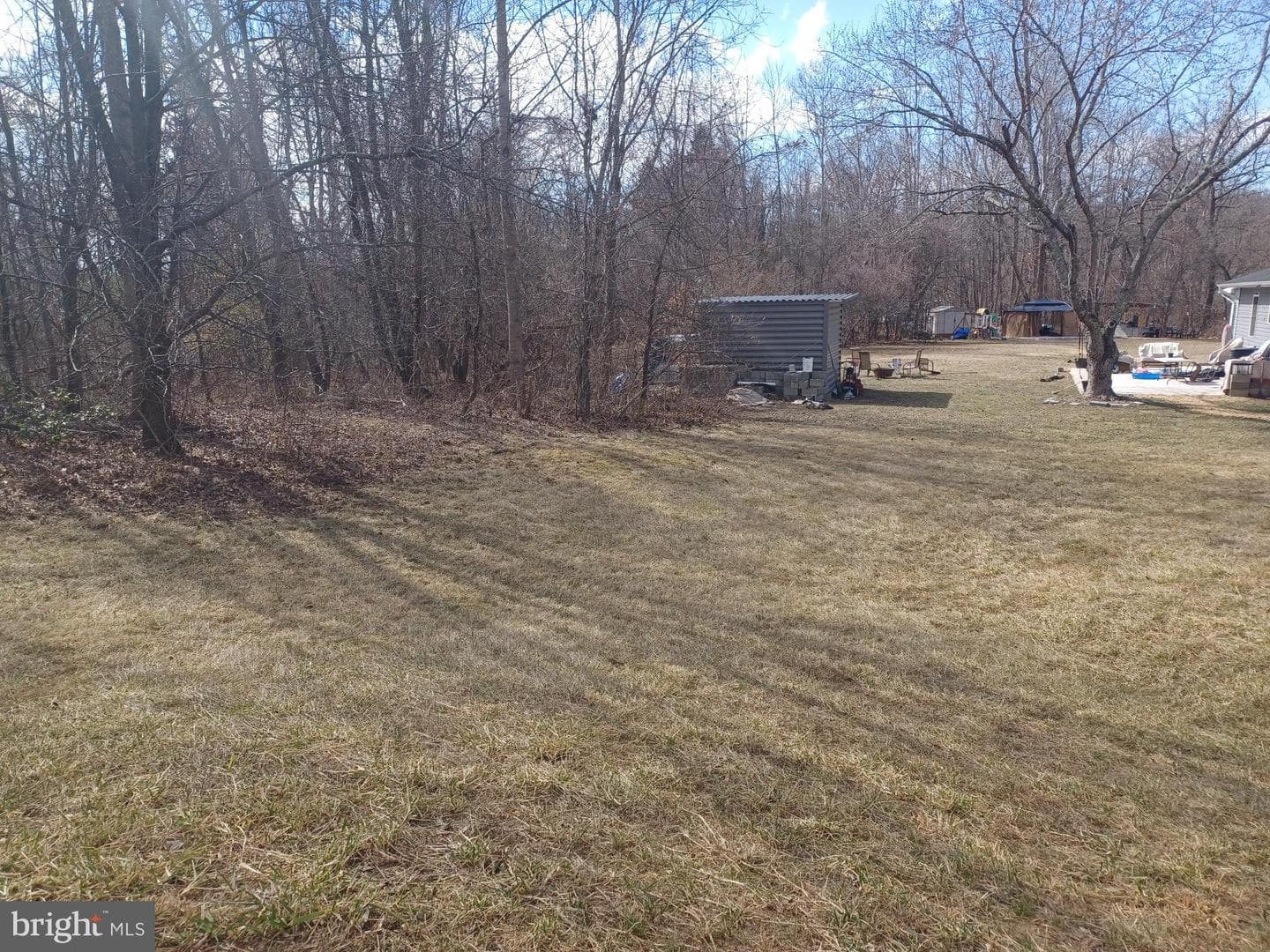15205 Peerless Avenue photo 7