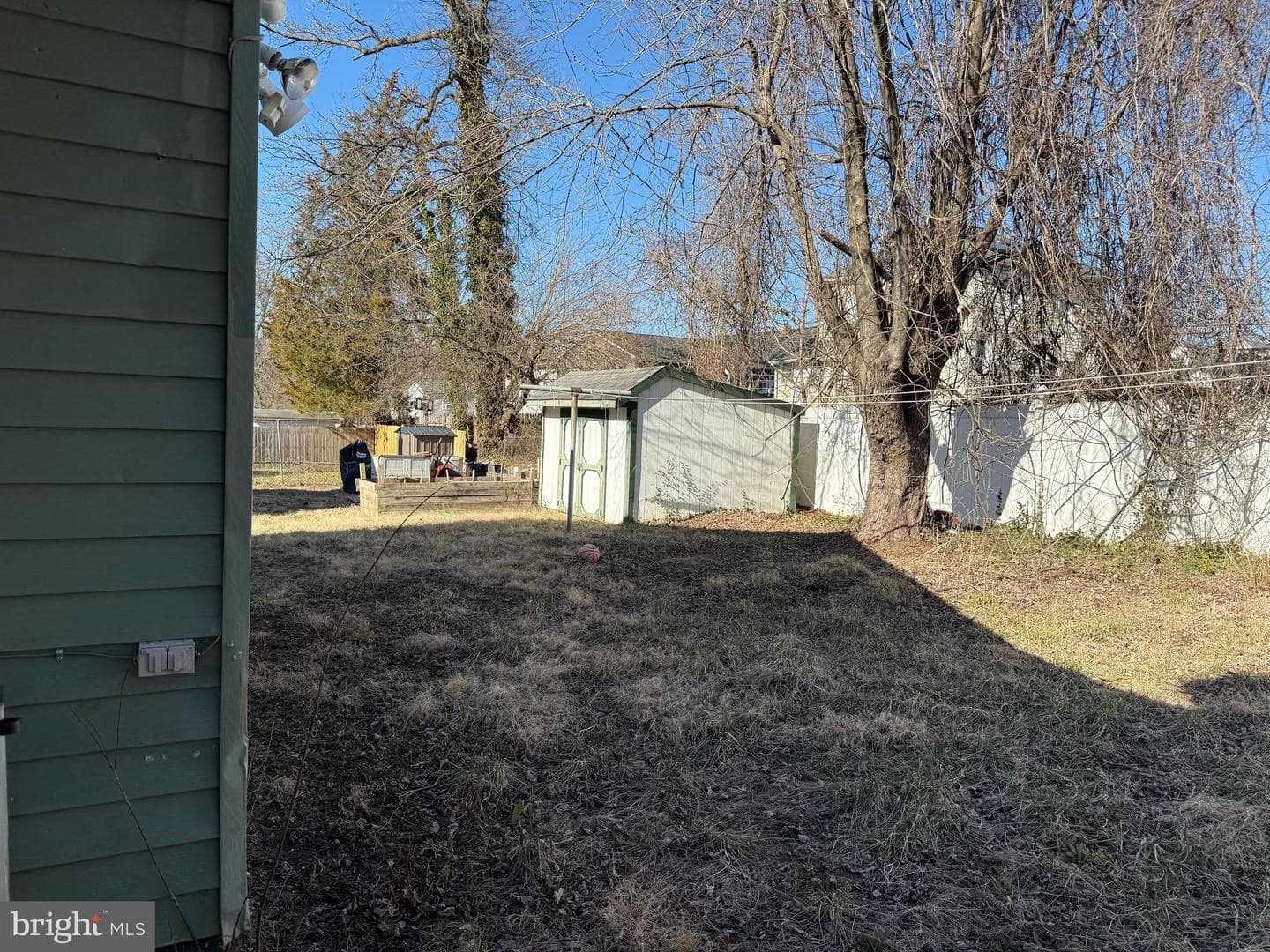 505 Cedarleaf Avenue photo 2