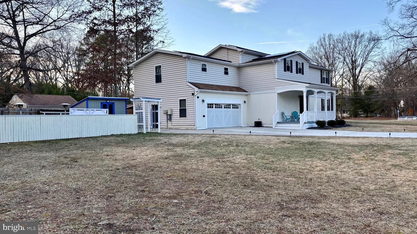 142 Farmington Road W photo 19