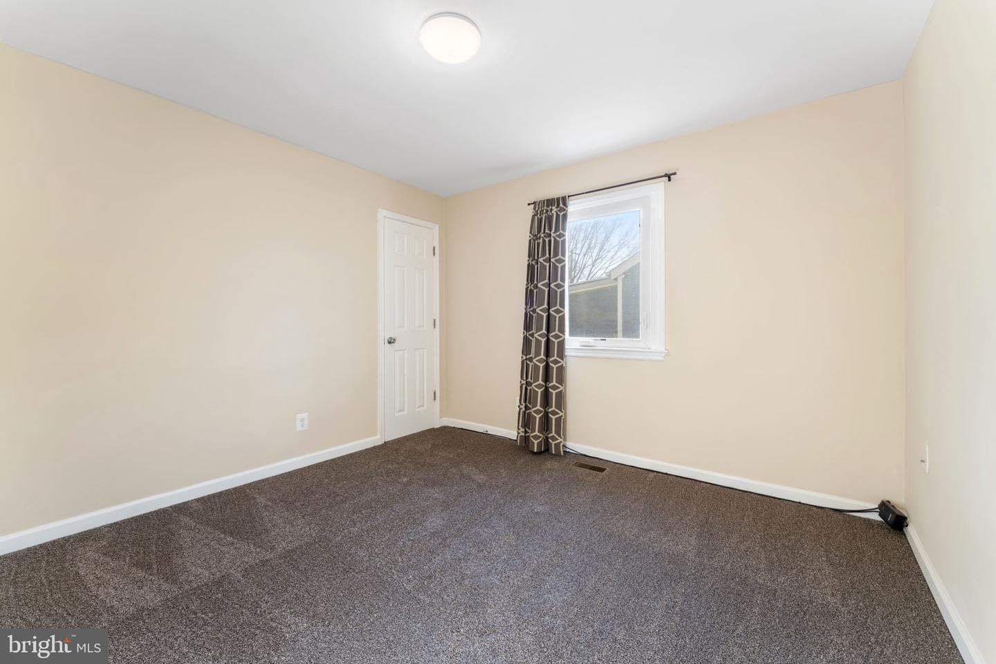 5705 31st Avenue photo 18