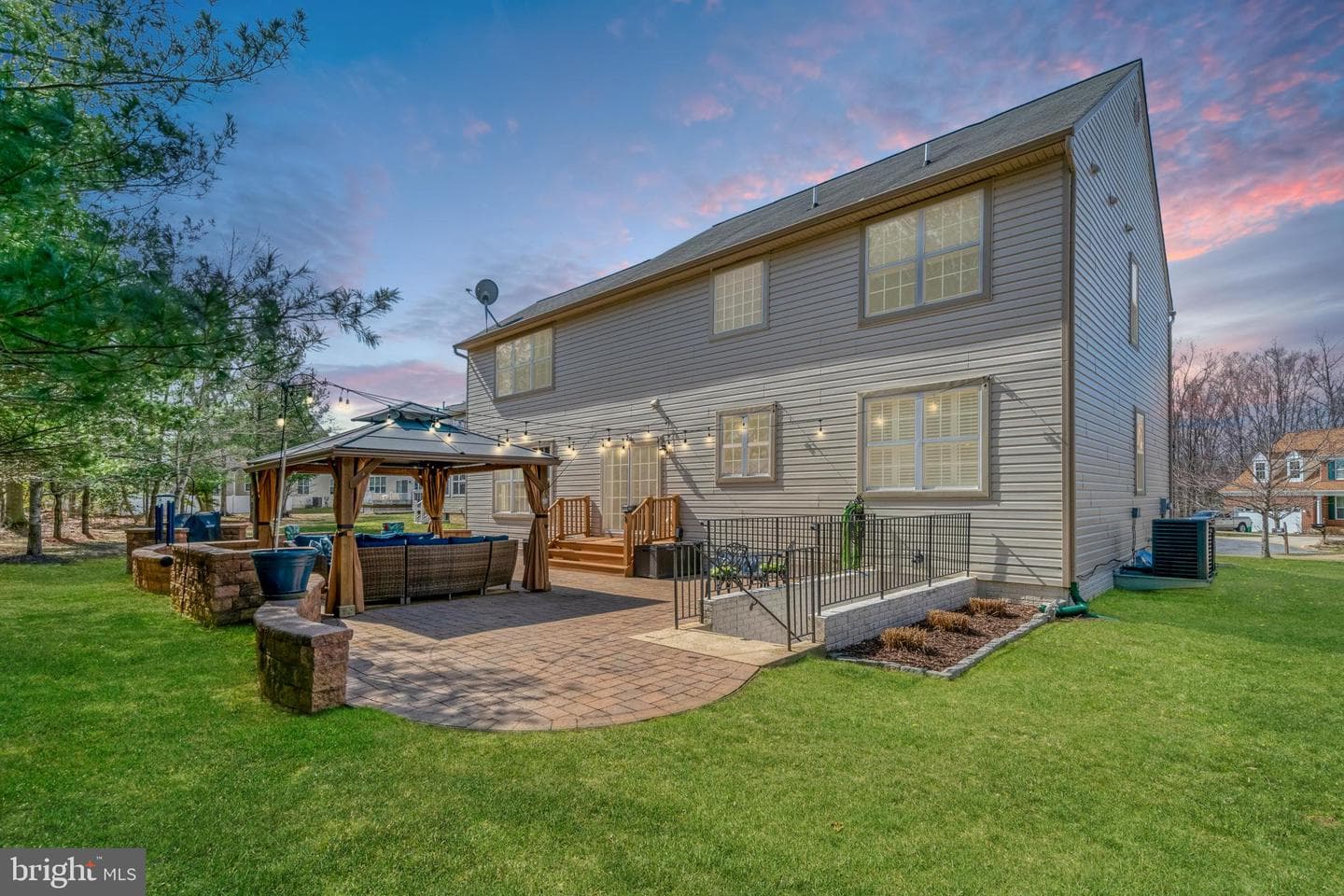 17004 Madrillon Way photo 38