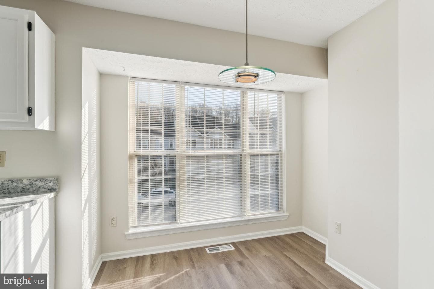 5904 Grenfell Loop photo 11