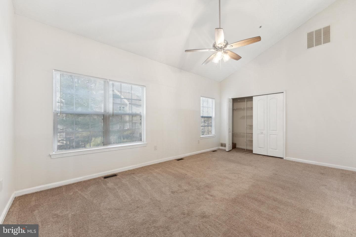 5904 Grenfell Loop photo 18