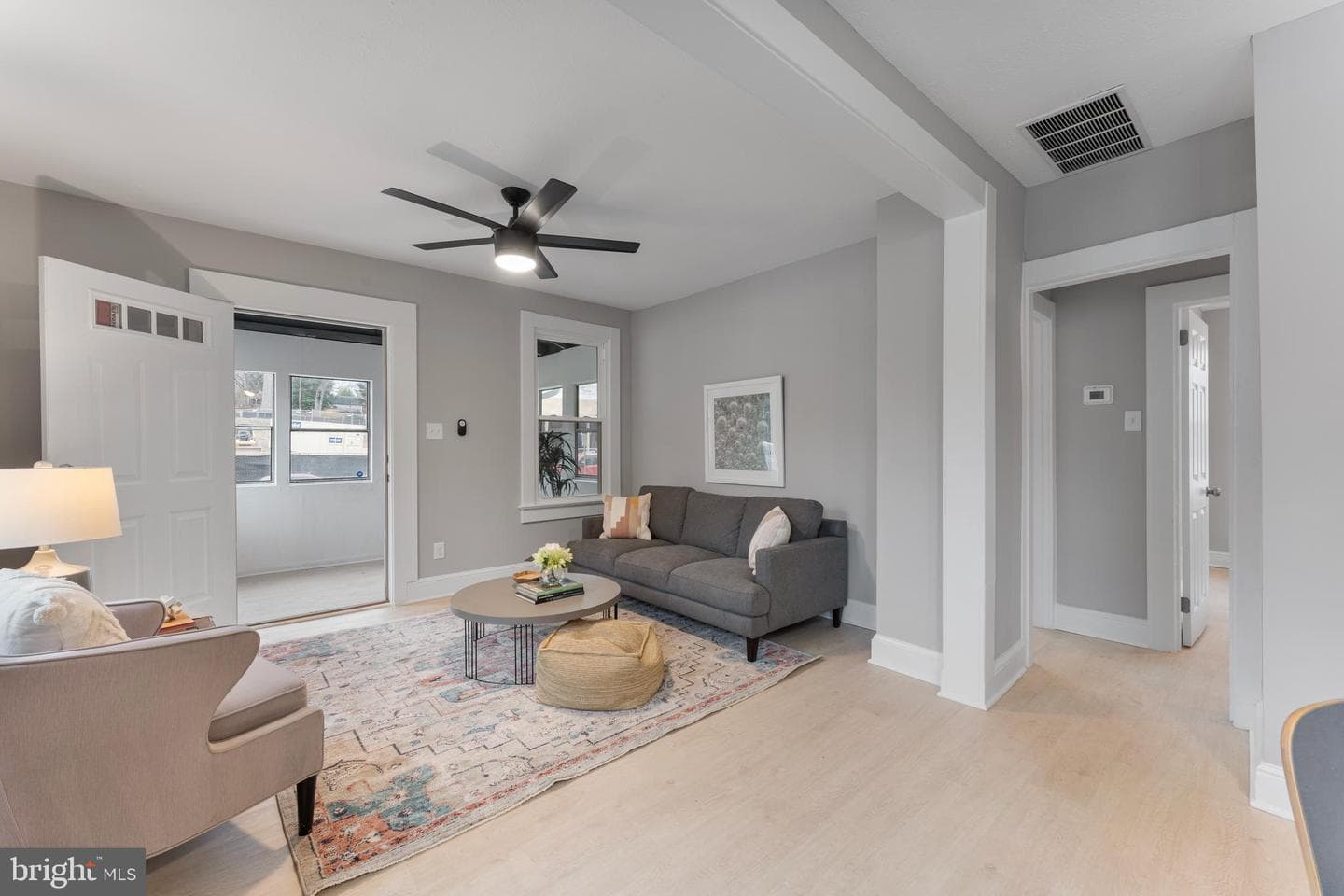 5807 40th Avenue photo 6