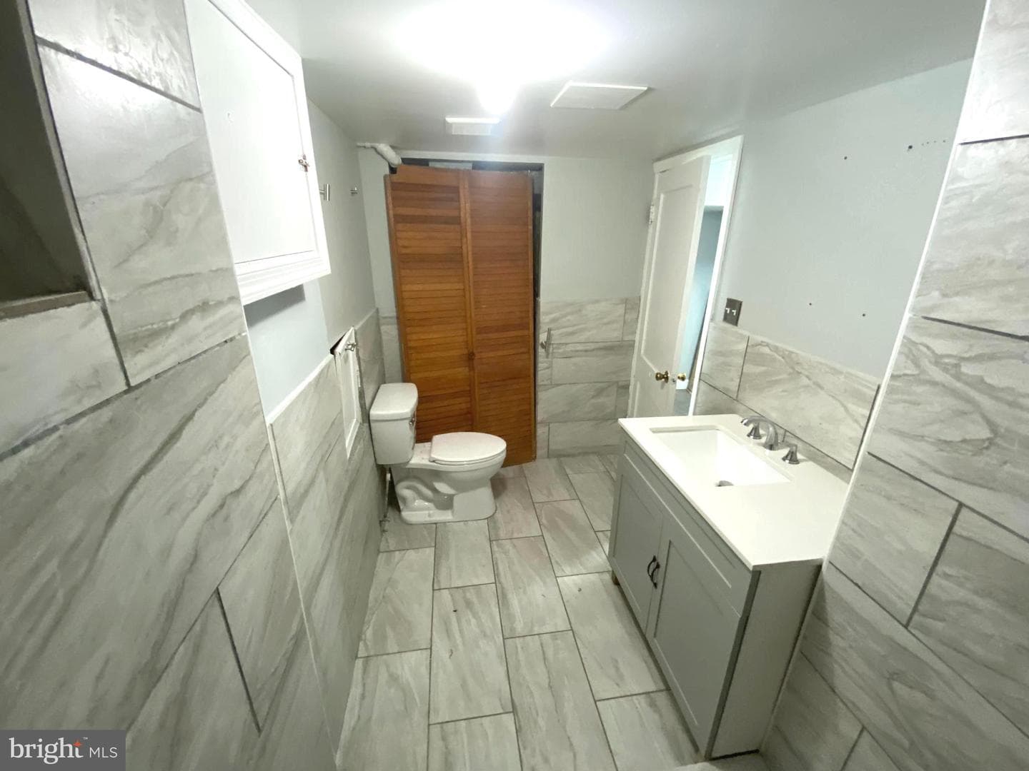 1105 Oakdale Drive photo 11