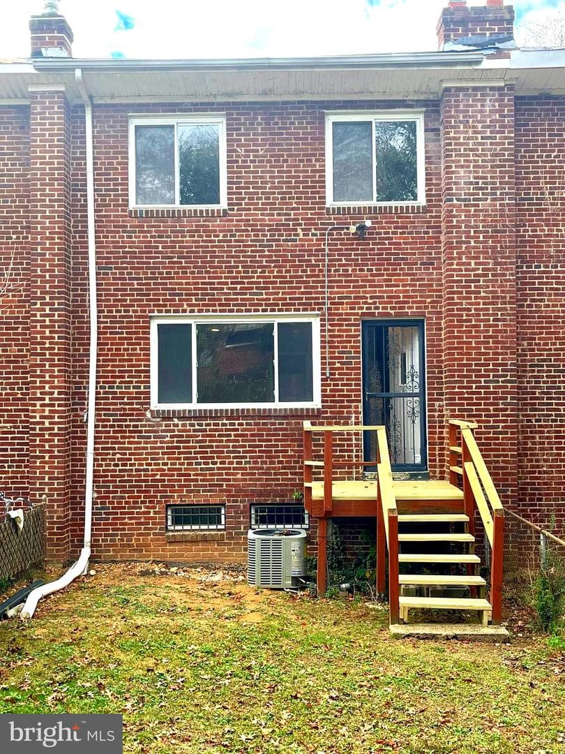 5028 Roseld Court photo 22