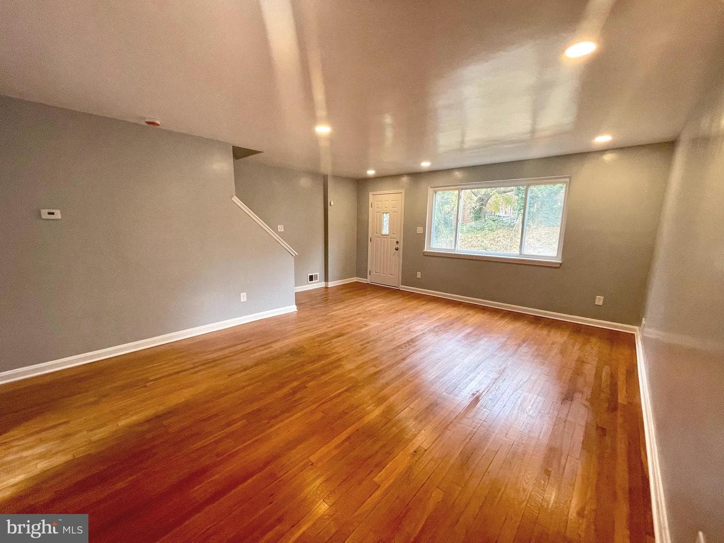 5028 Roseld Court photo 5