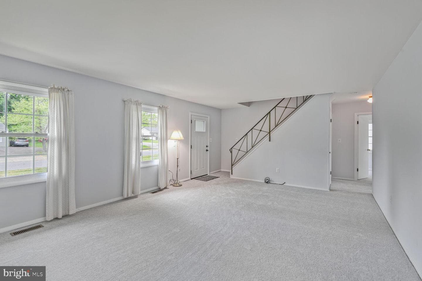 12416 Starlight Lane photo 3