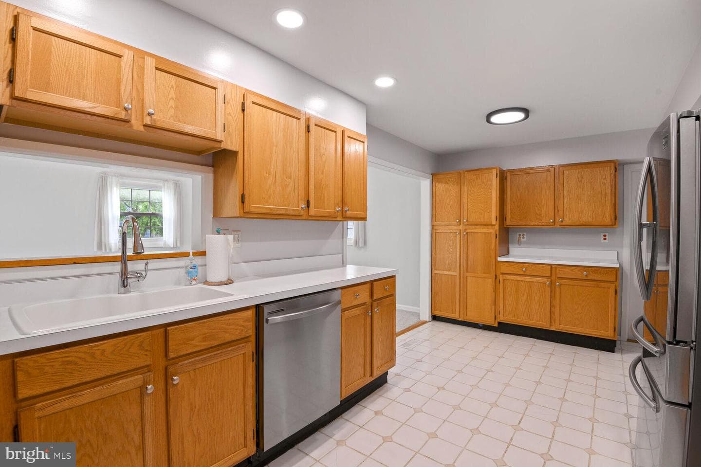 12416 Starlight Lane photo 6