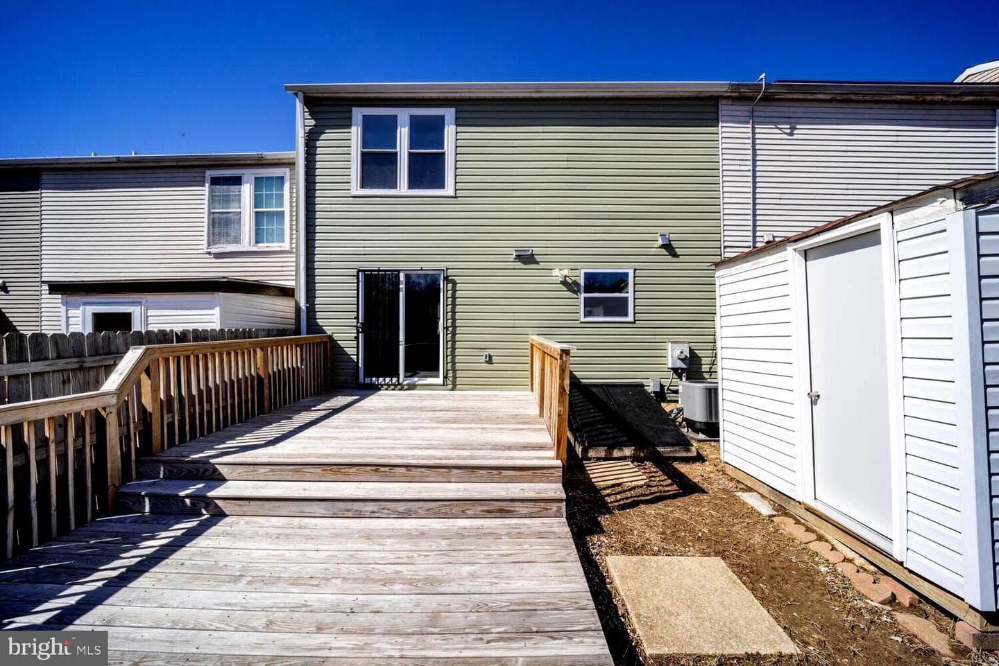 905 Nadine Court photo 19