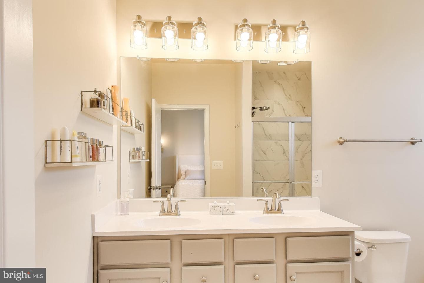 10308 Vista Hollow Way photo 16