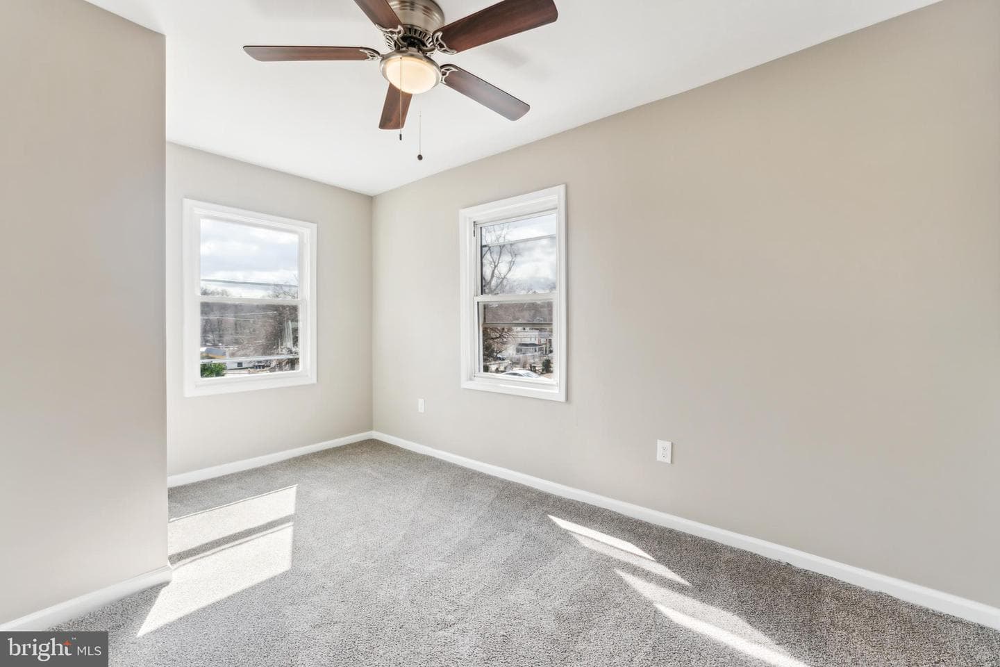 11 Akin Avenue photo 10