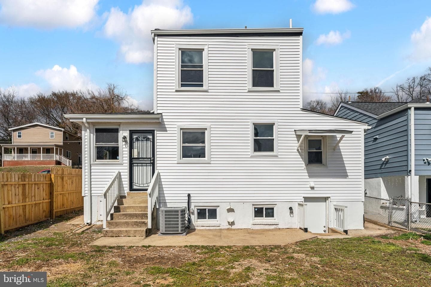11 Akin Avenue photo 16