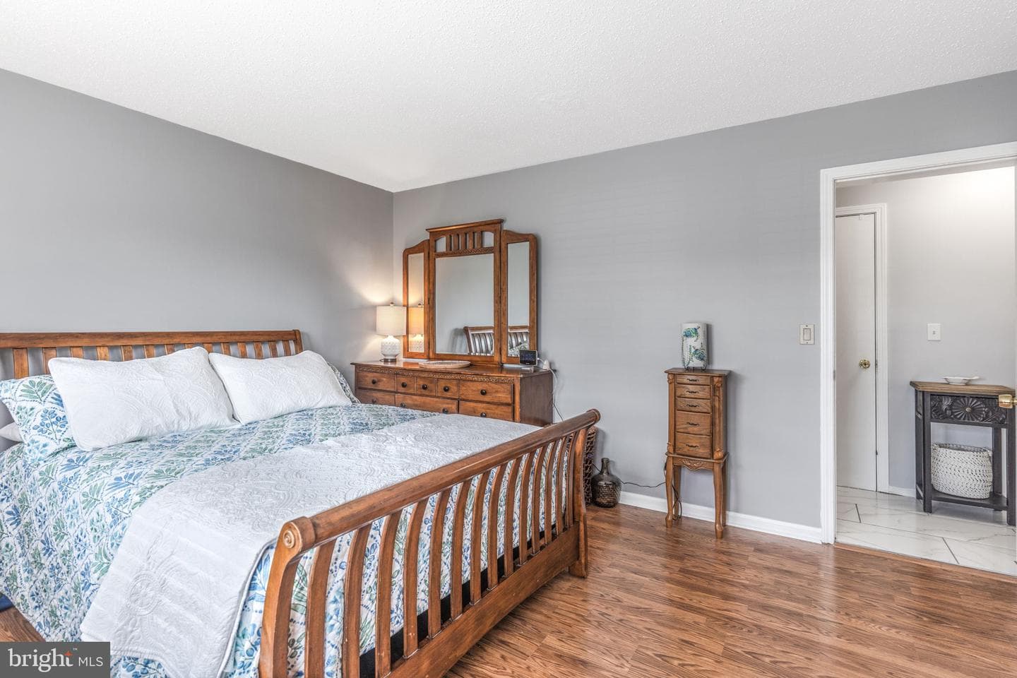 8110 Thornfield Terrace photo 25