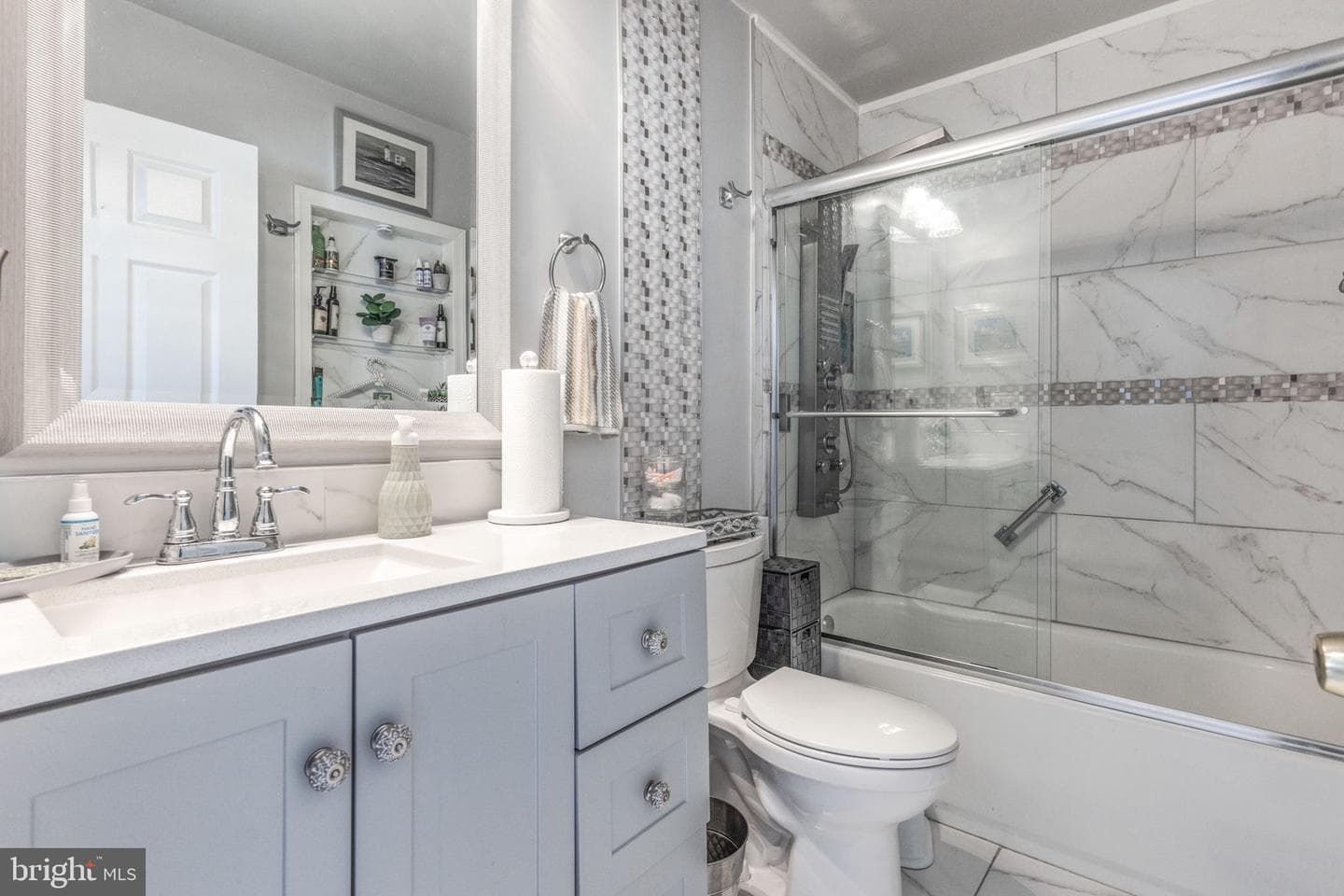 8110 Thornfield Terrace photo 26