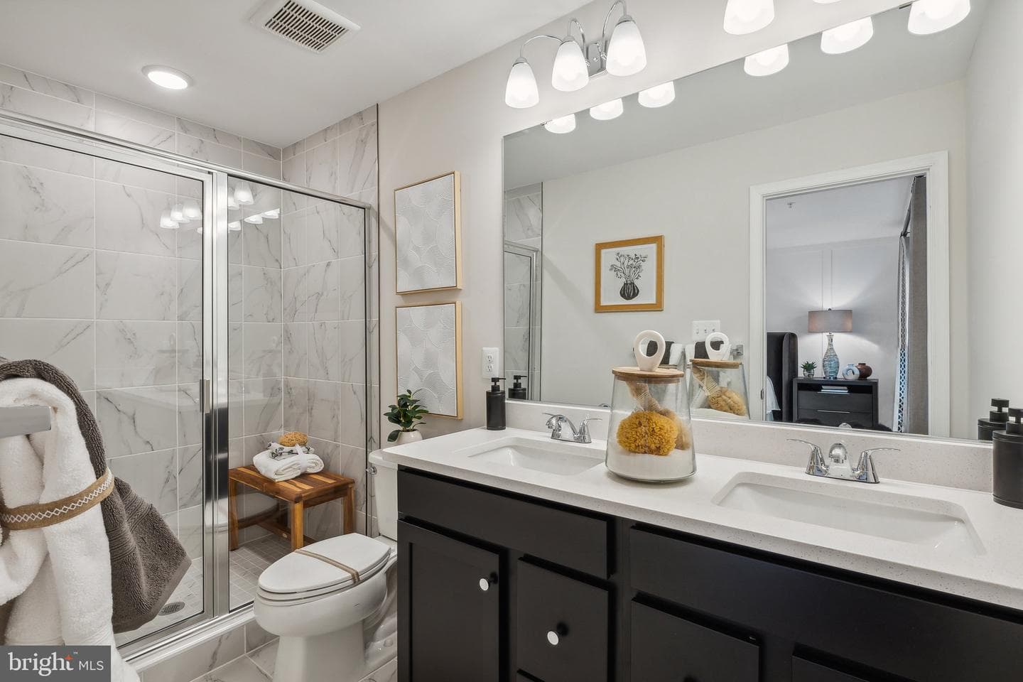 16906 Saint William Way photo 13