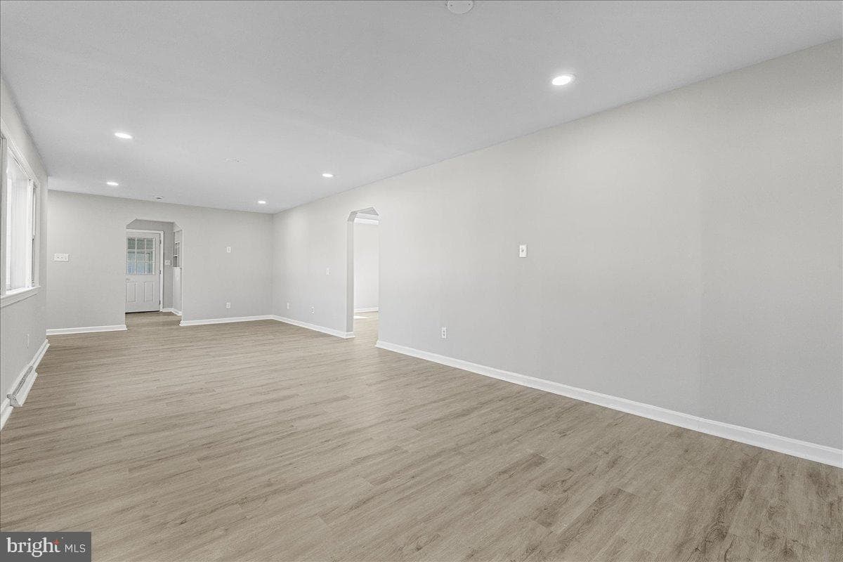 8501 Oak Drive photo 5