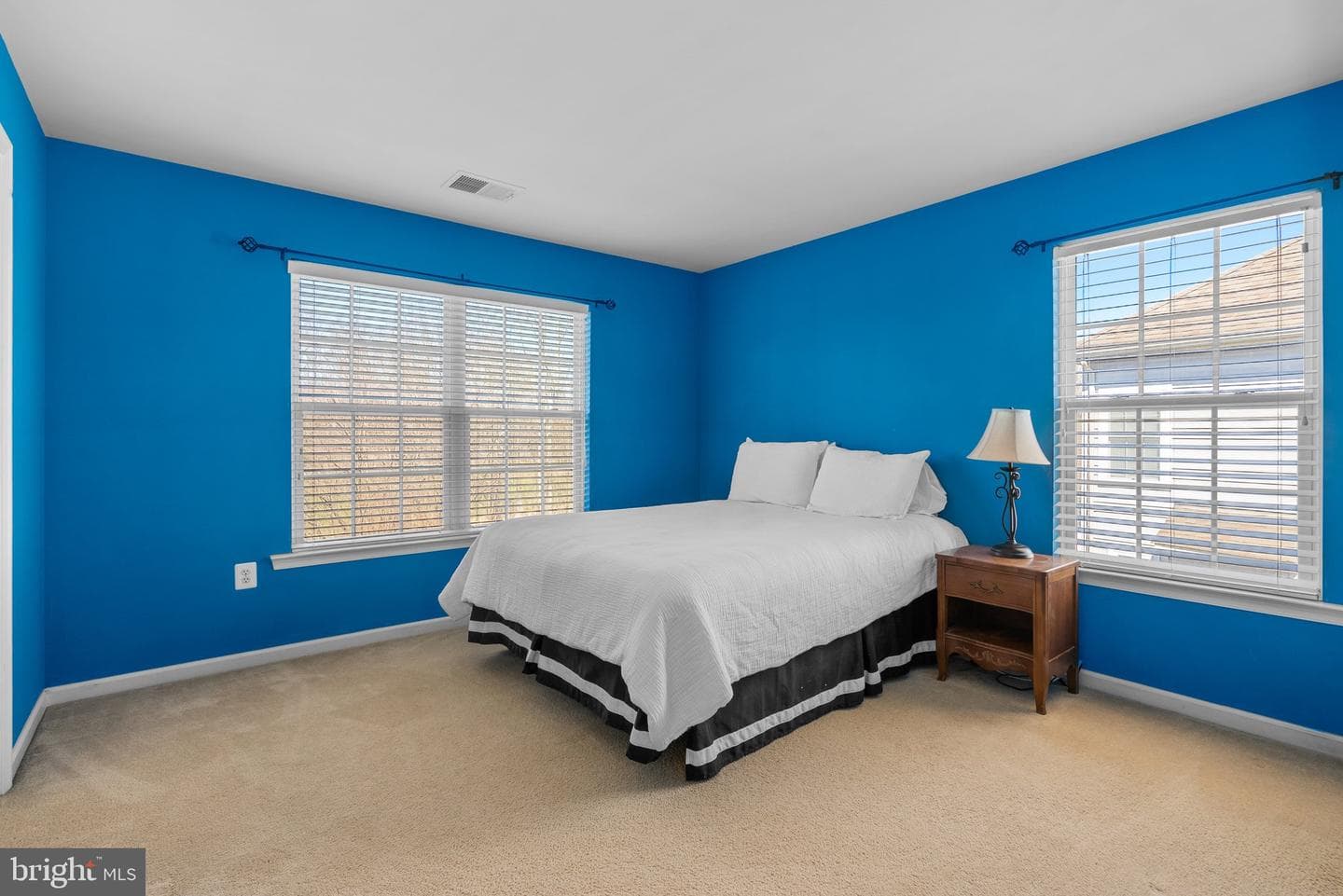 15422 Symondsbury Way photo 31
