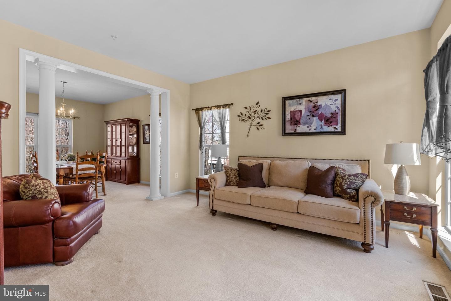 15422 Symondsbury Way photo 4