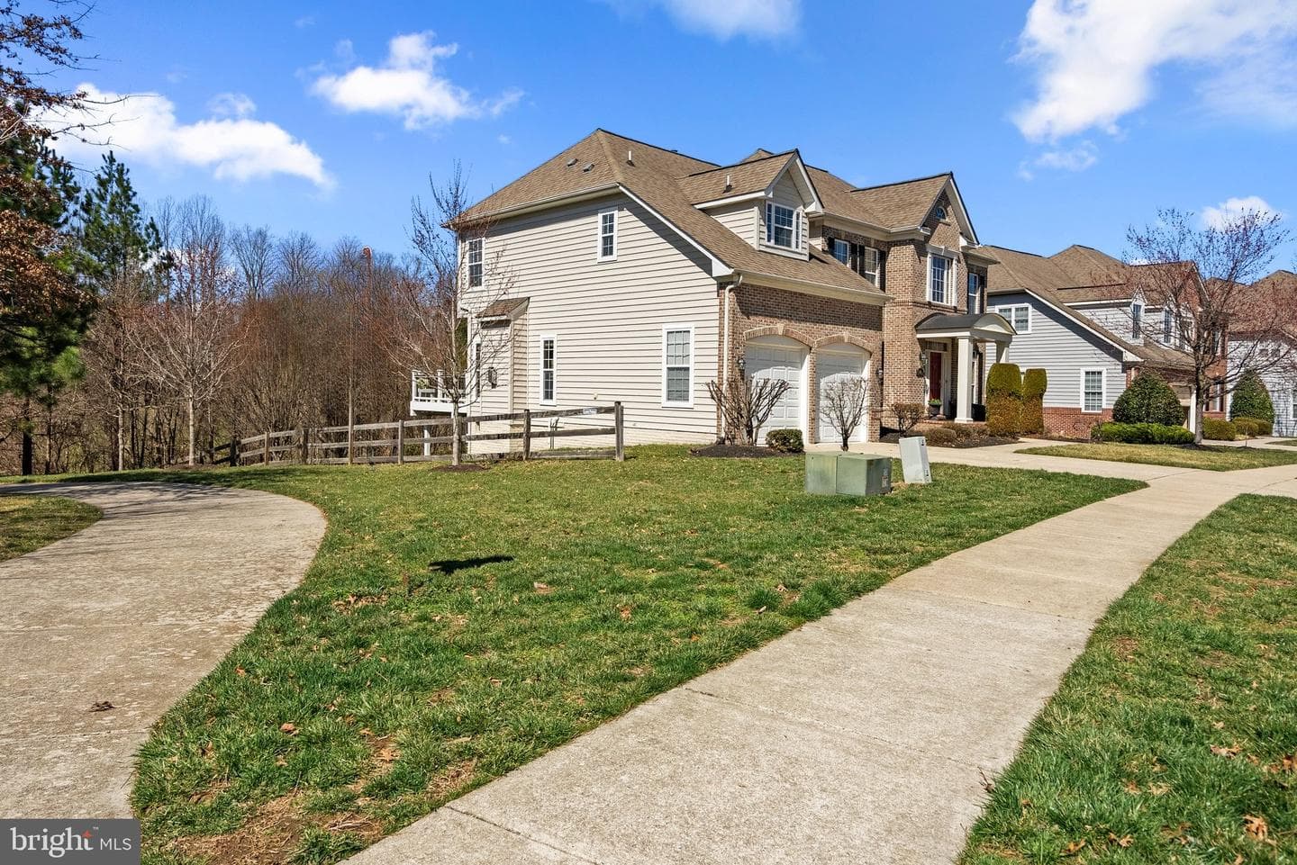 15422 Symondsbury Way photo 58