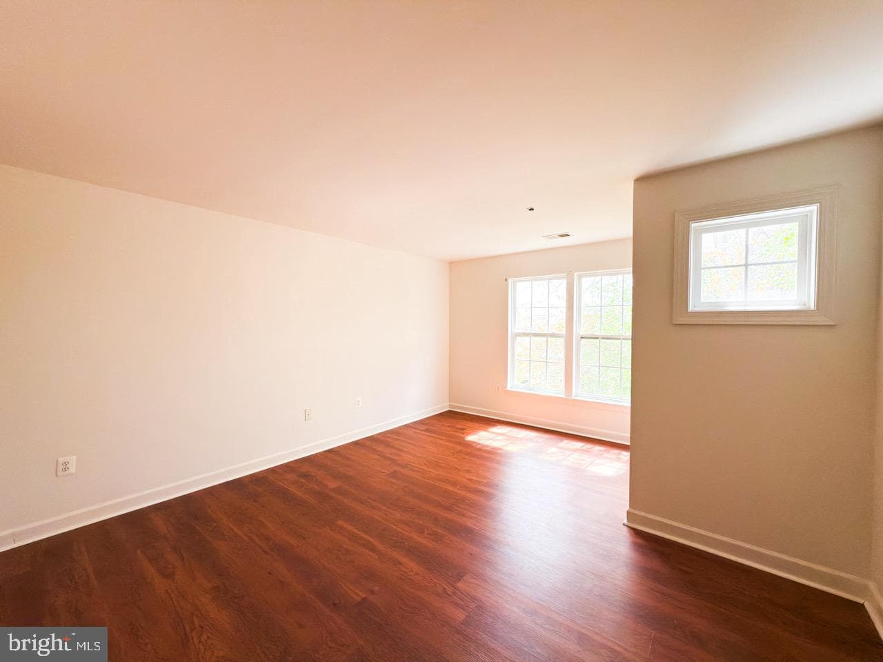 7701 Kirklee Court photo 31