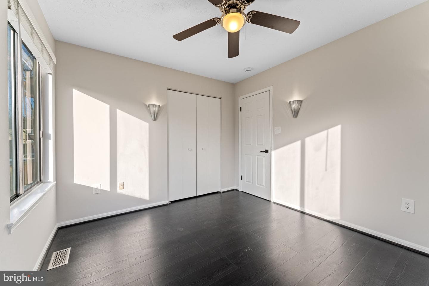 15811 Deer Creek Court photo 12