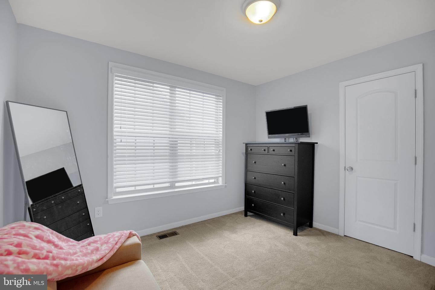 9619 Byward Boulevard photo 33
