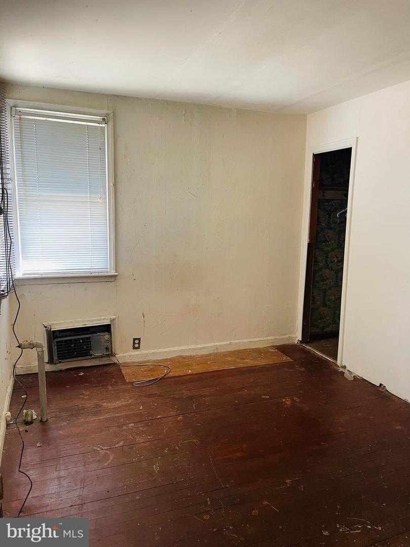 18310 Queen Anne Road photo 10