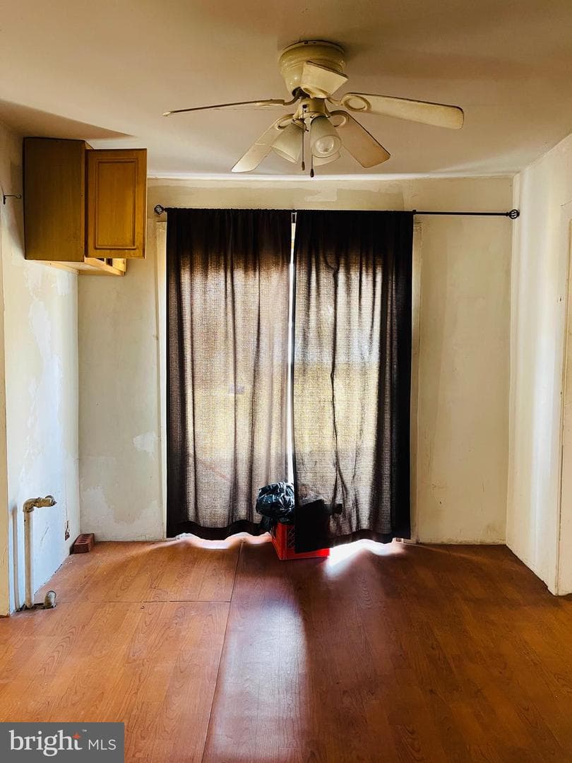 18310 Queen Anne Road photo 3