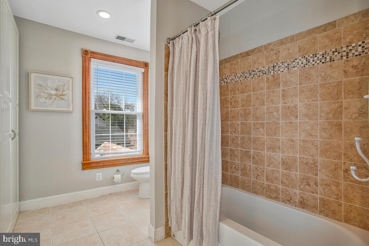 4807 Ruatan Street photo 22