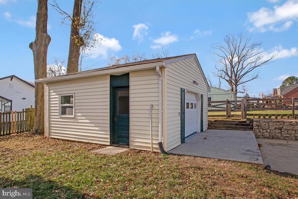 4807 Ruatan Street photo 40