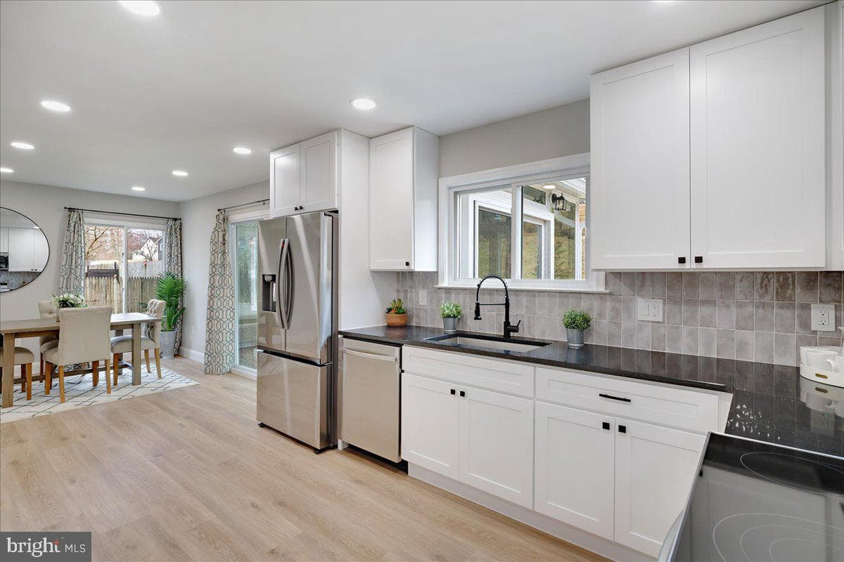 10703 Woodlawn Boulevard photo 13