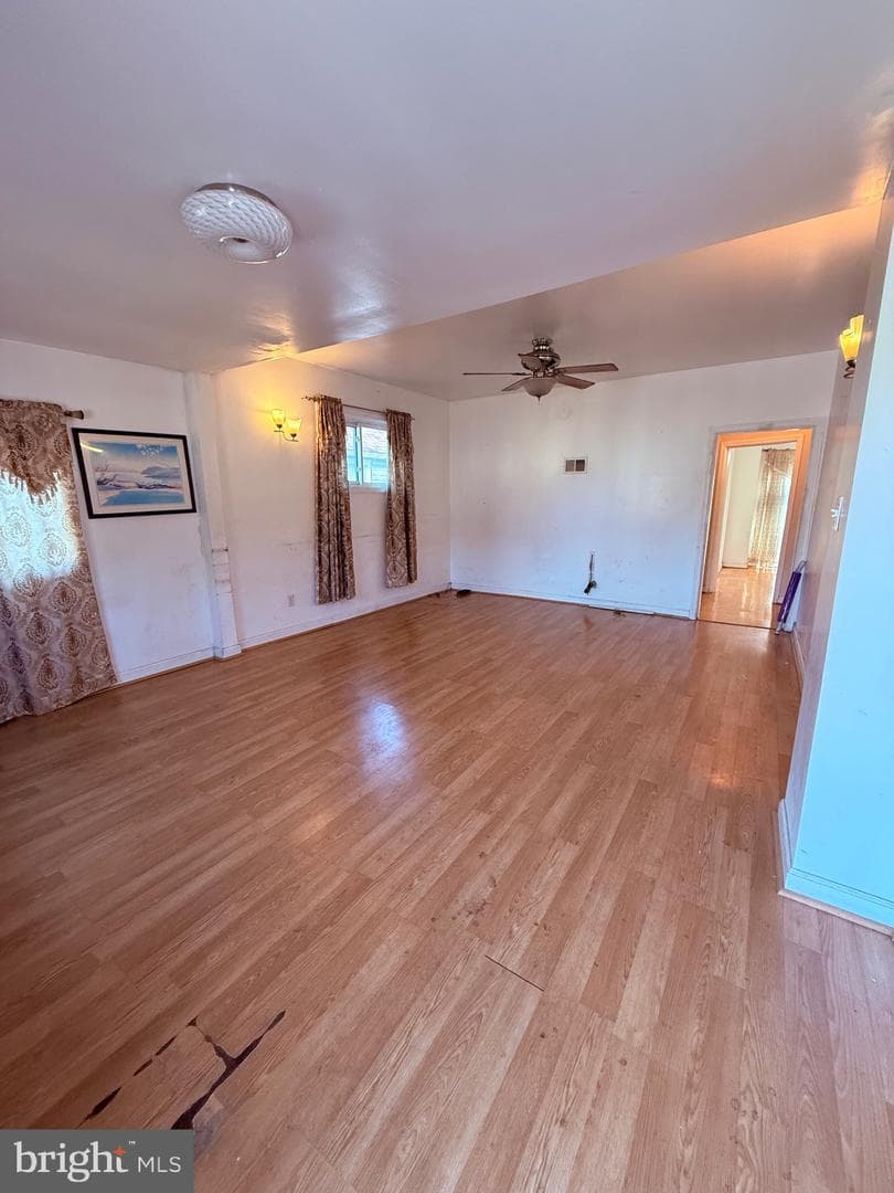 4103 Shepherd Street photo 2