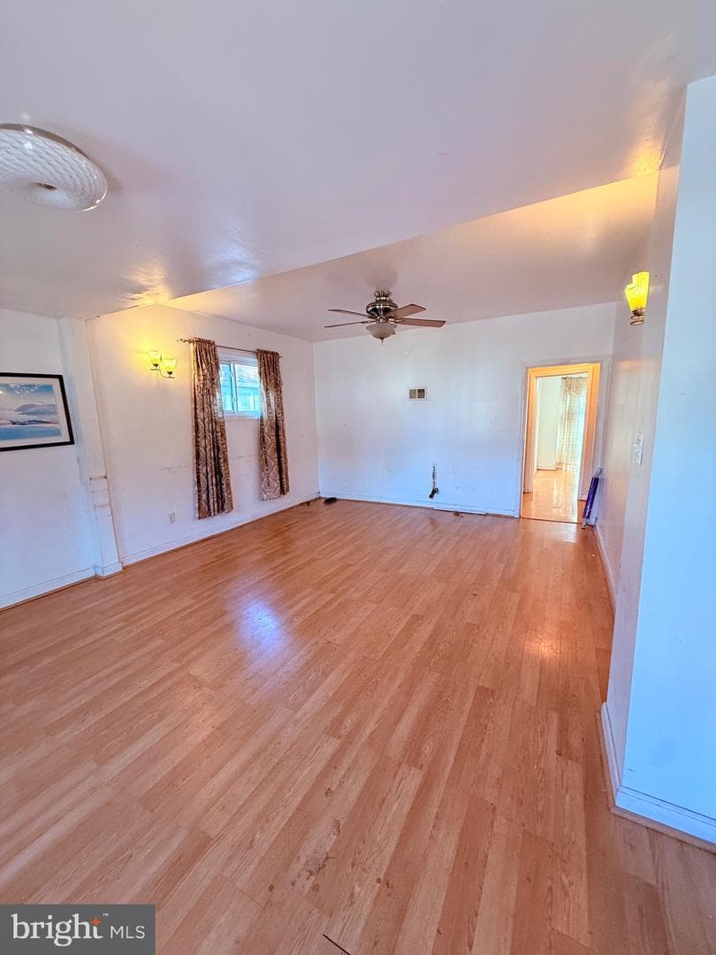 4103 Shepherd Street photo 3