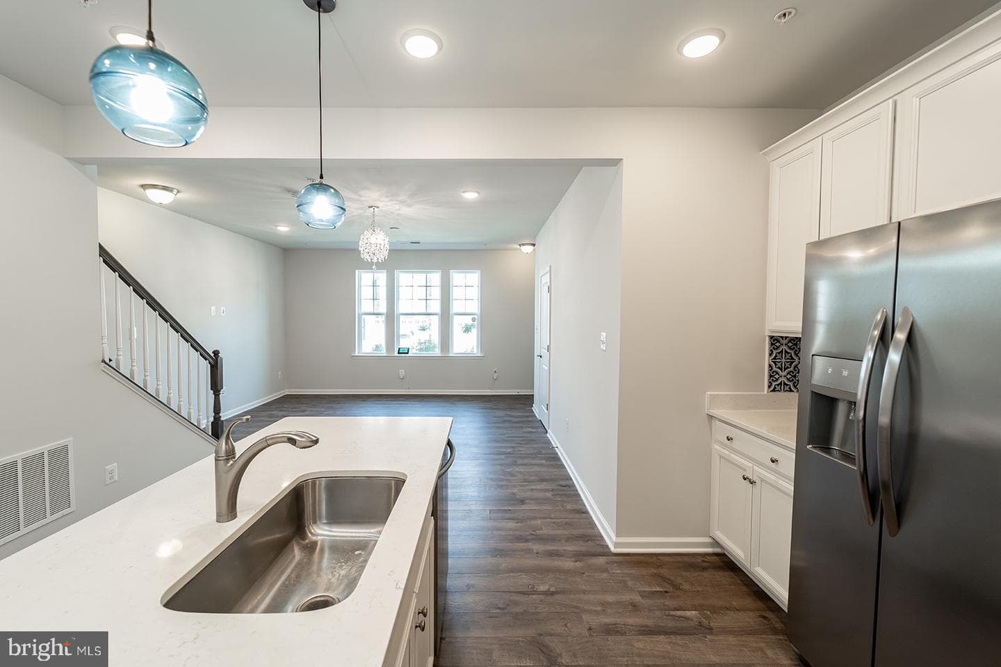 9721 Glassy Creek Way photo 15