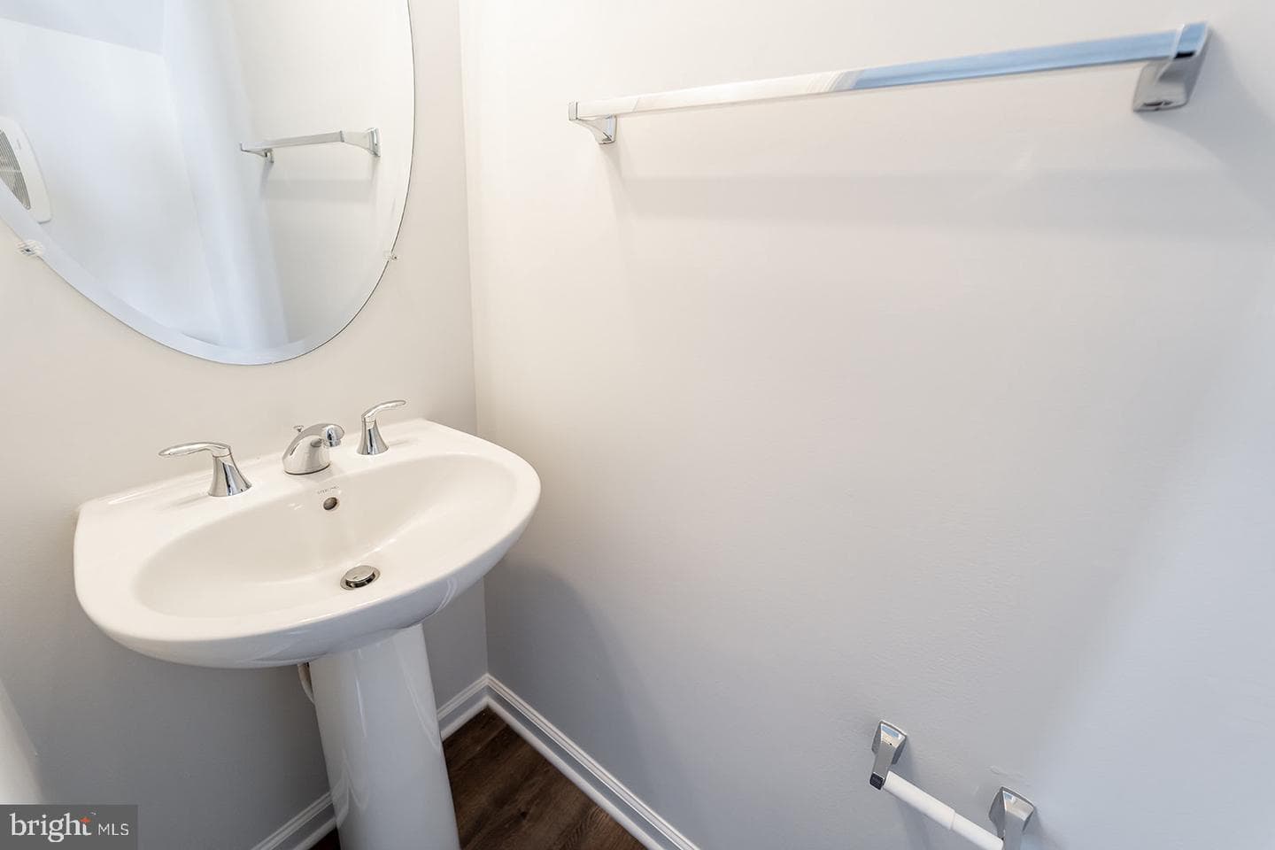 9721 Glassy Creek Way photo 25