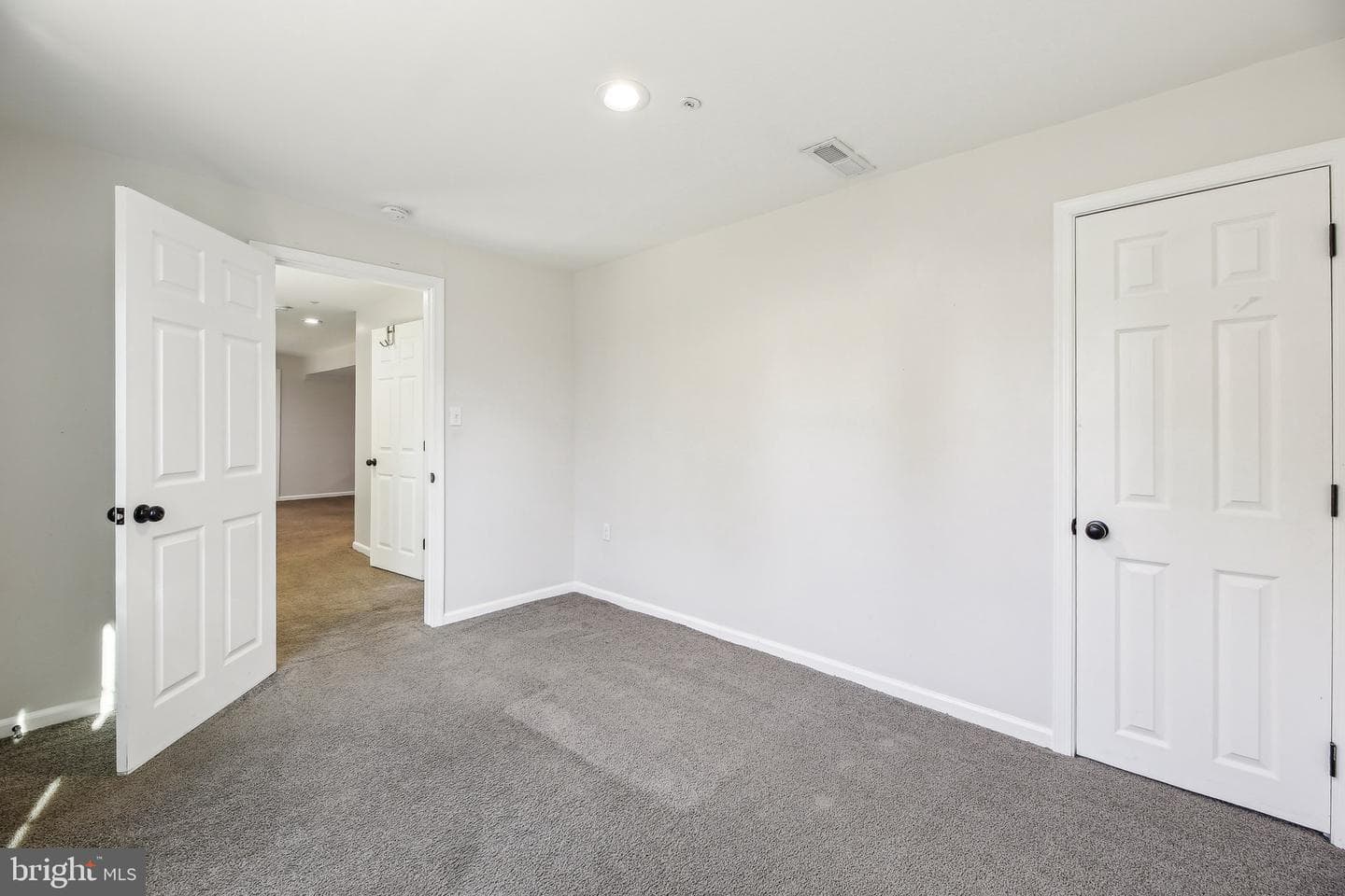 9007 Harness Way photo 30