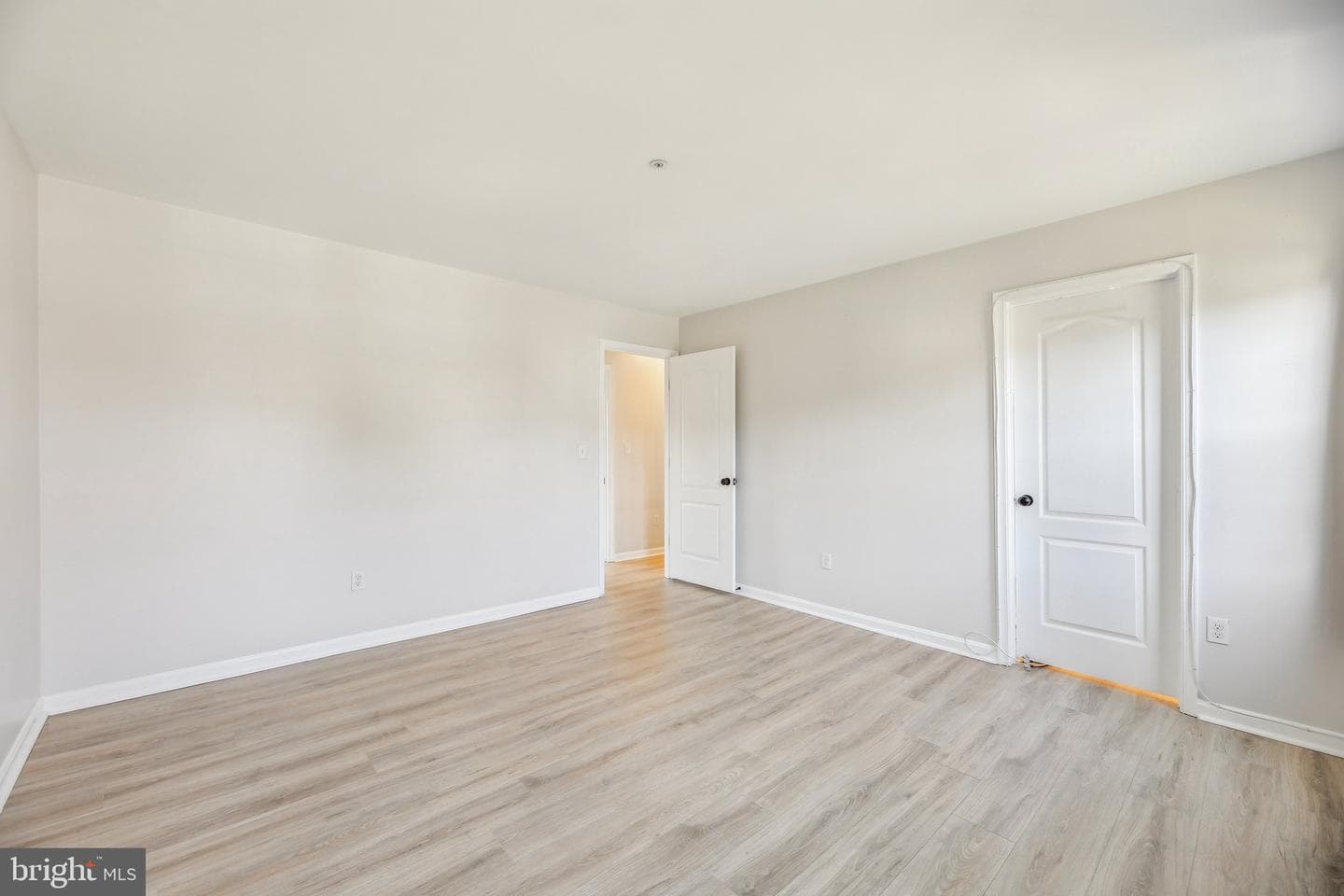 9007 Harness Way photo 36