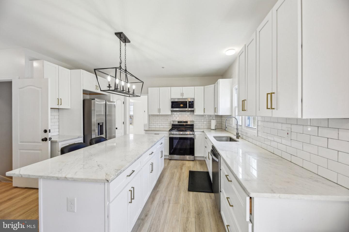 9007 Harness Way photo 9
