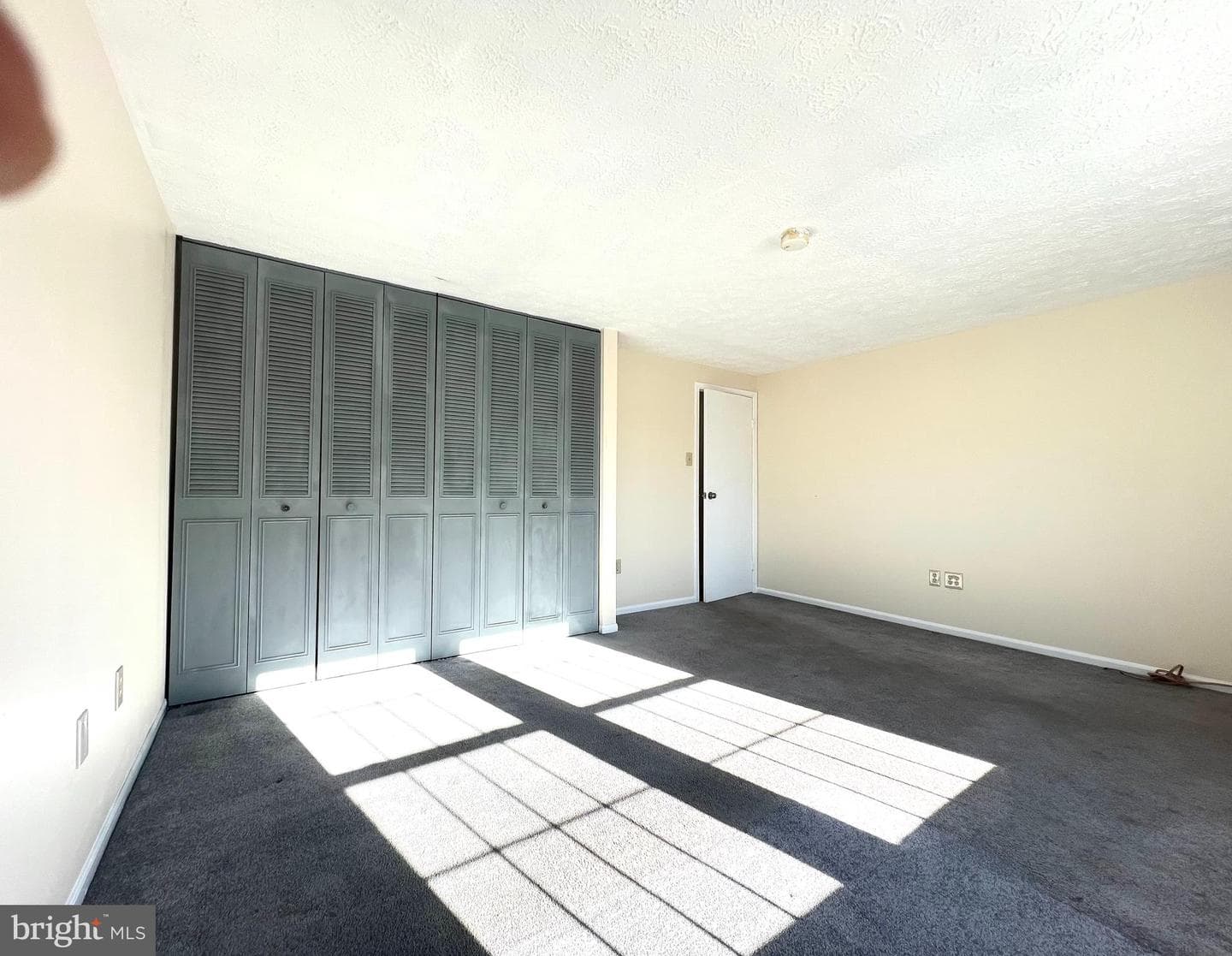 8017 Tiffany Lane photo 13