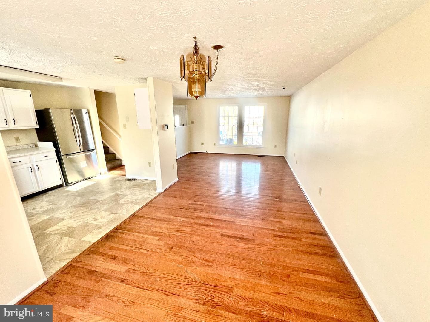 8017 Tiffany Lane photo 6