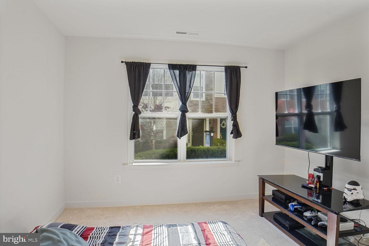 7407 Wood Meadow Way photo 4