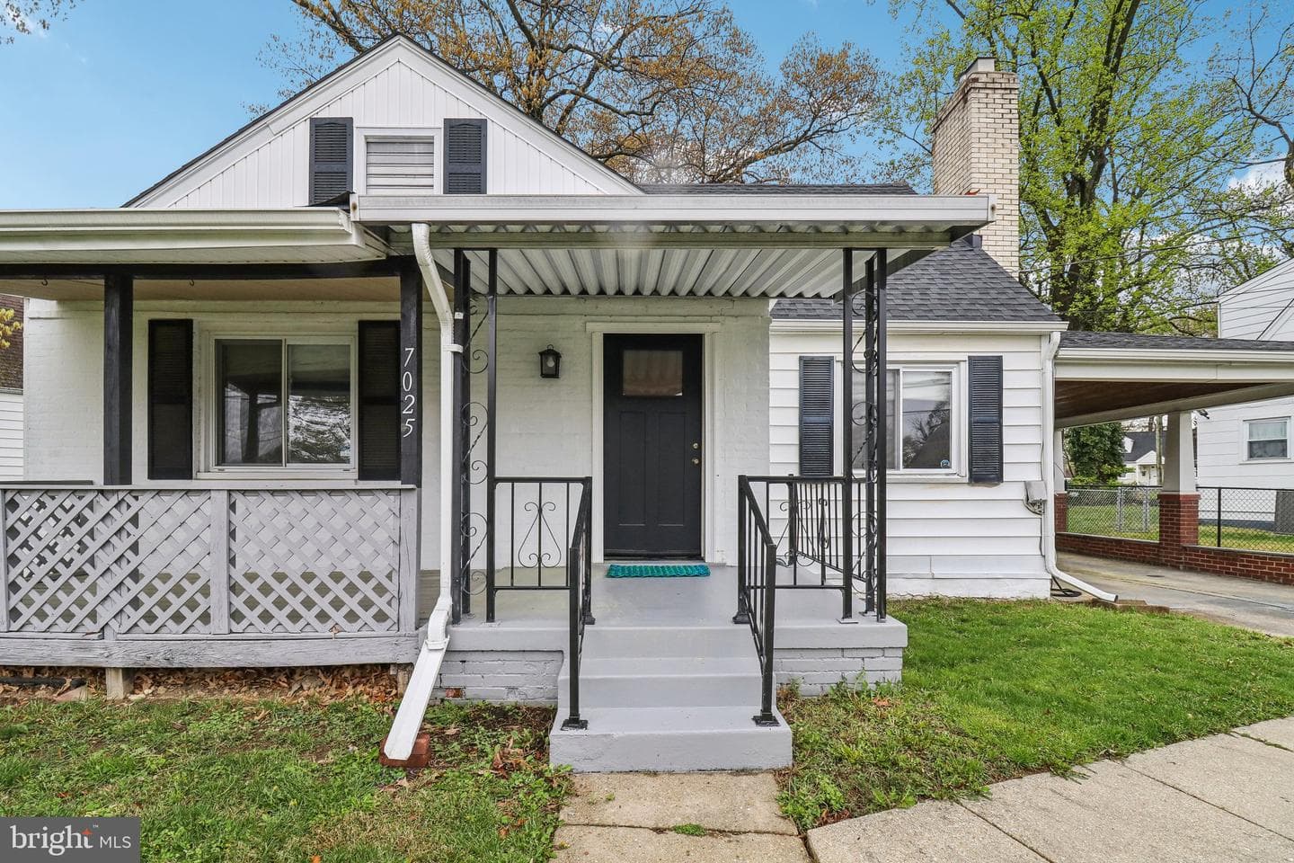 7025 Mason Street photo 3