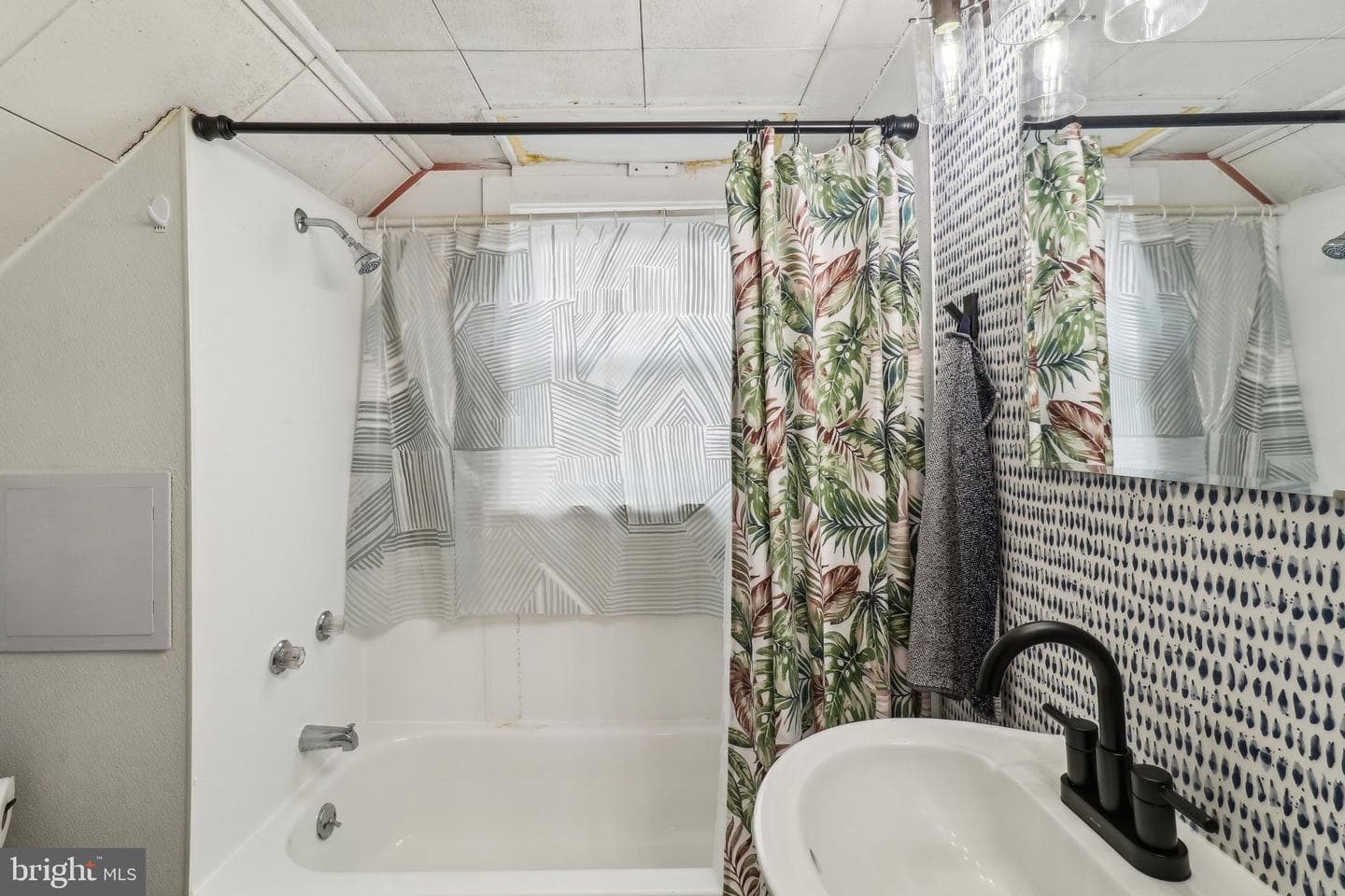 7025 Mason Street photo 38